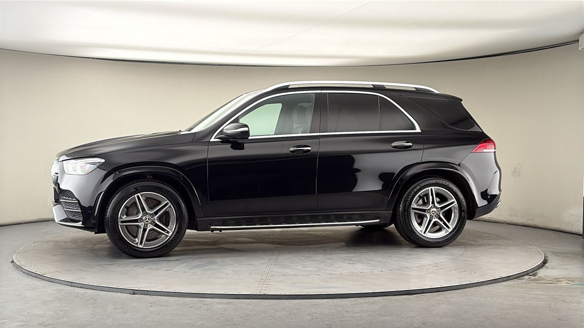 More views of Mercedes-Benz GLE