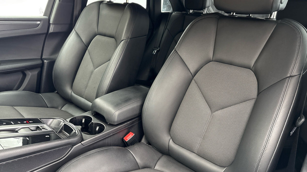 Porsche Macan Image 7