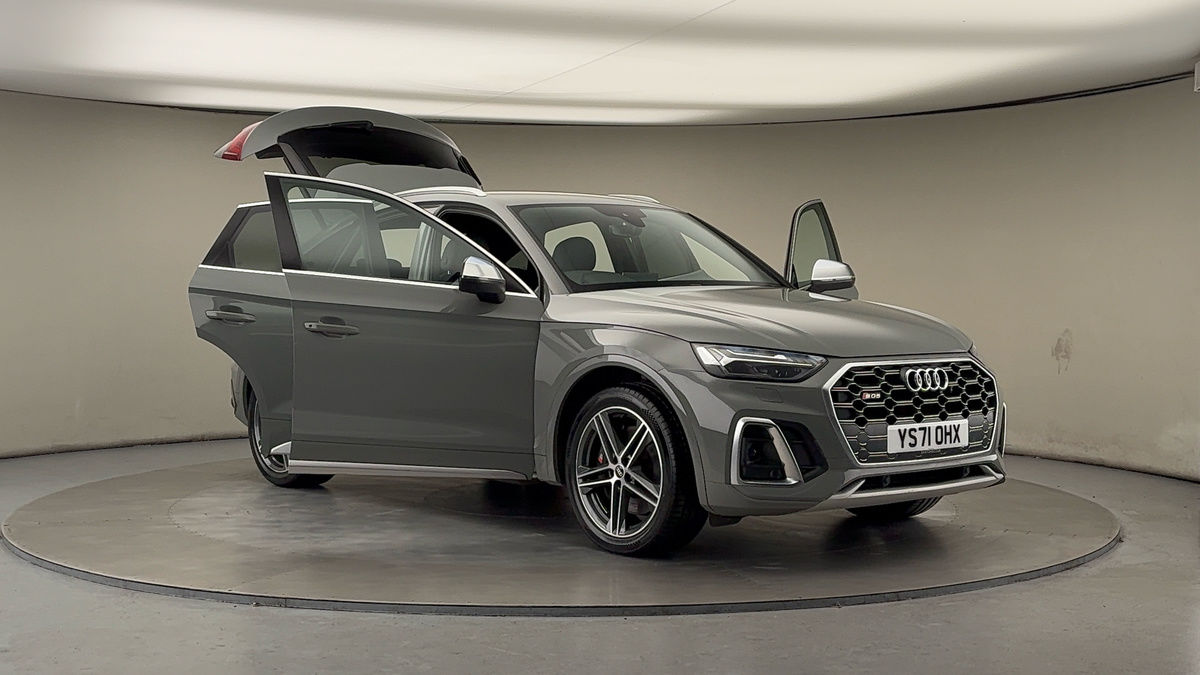 More views of Audi SQ5