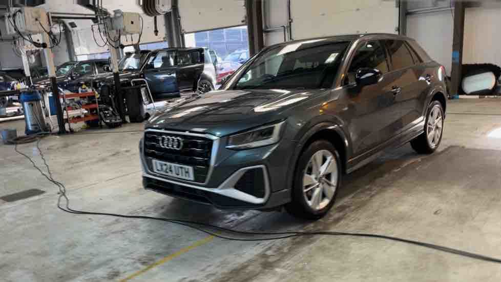 More views of Audi Q2