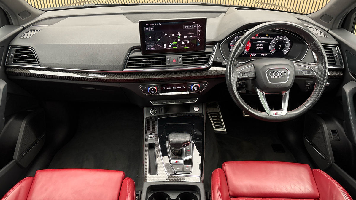 Audi SQ5 Image 12