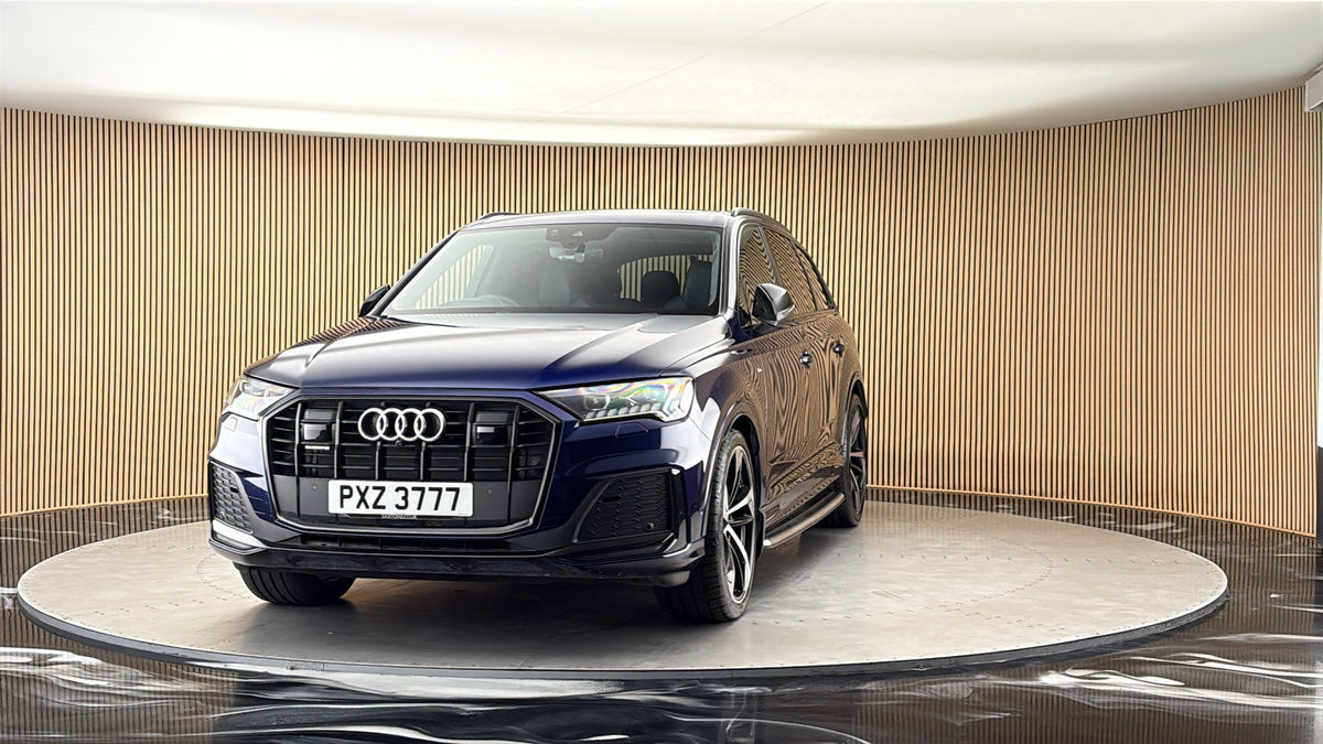 More views of Audi Q7