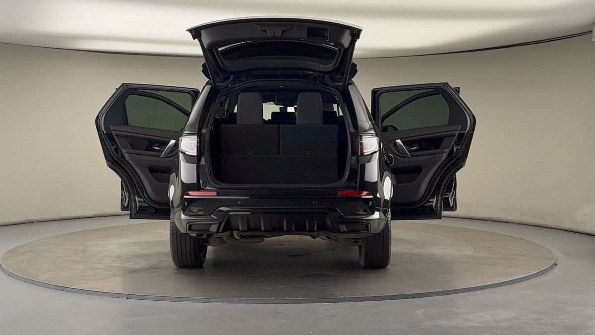 More views of Land Rover Discovery Sport