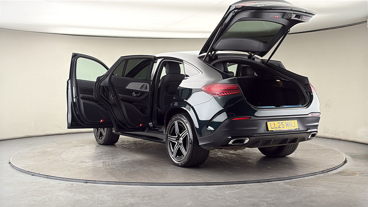 More views of Mercedes-Benz GLE