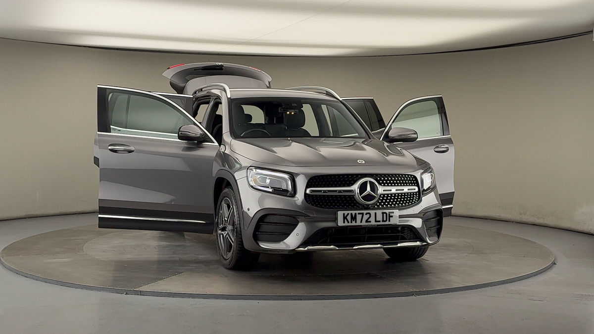 More views of Mercedes-Benz GLB