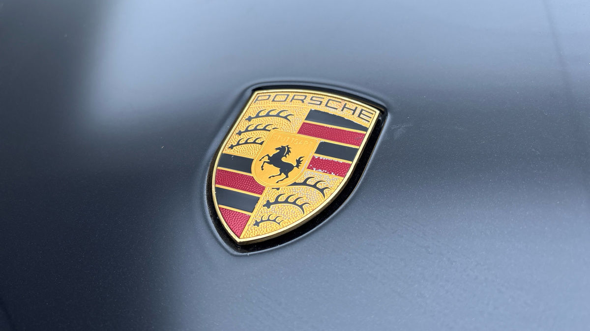 Porsche Taycan Image 24