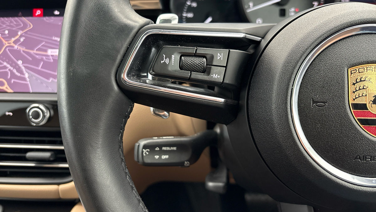 Porsche Macan Image 13