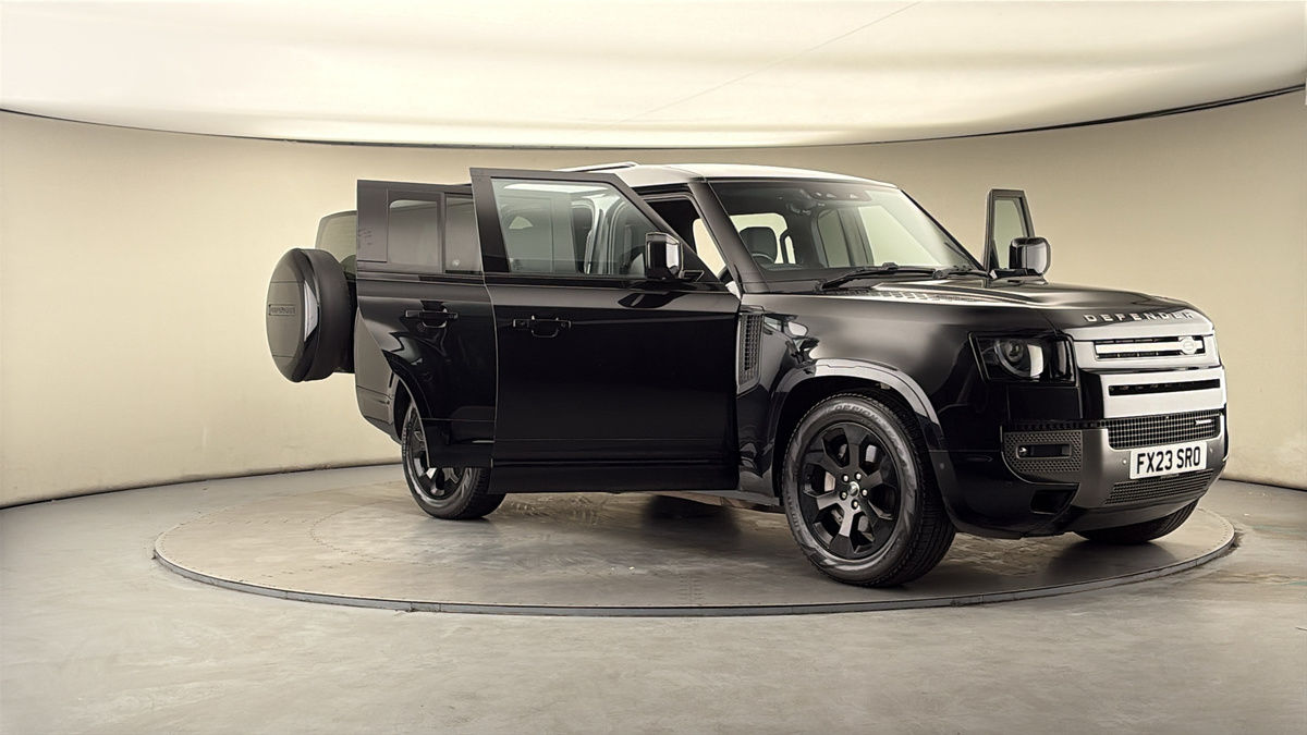 More views of Land Rover Defender 130