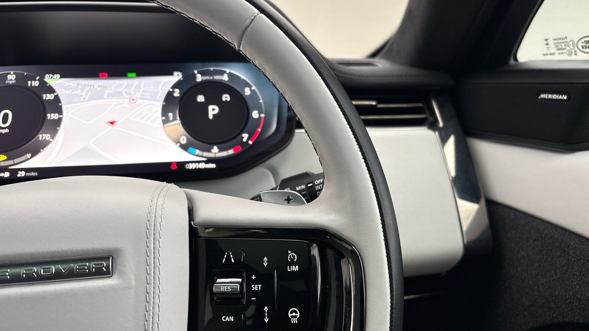 Land Rover Range Rover Sport Urban Image 14