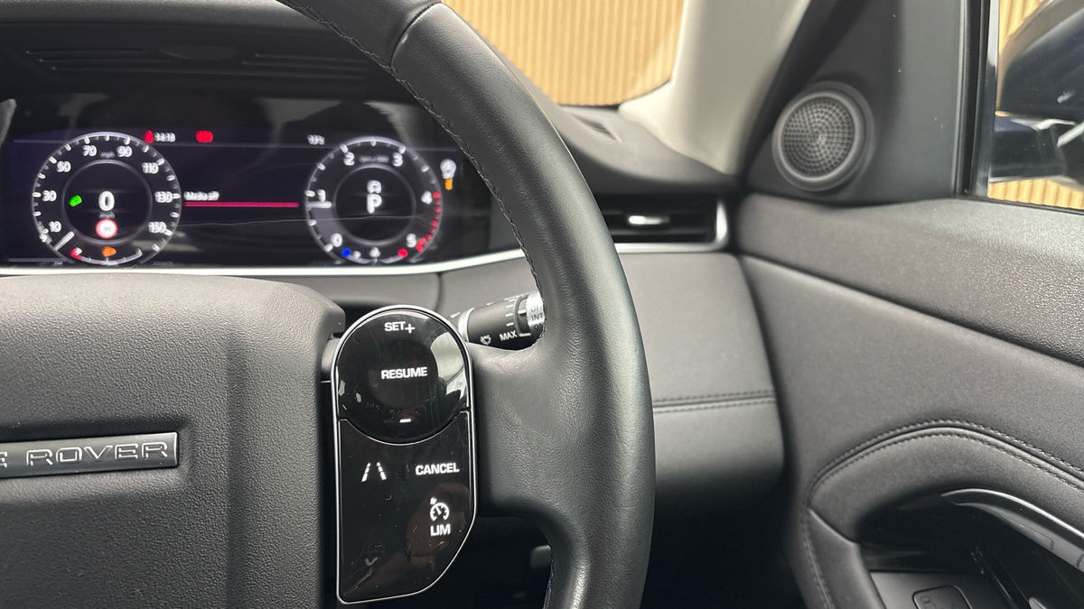 Land Rover Range Rover Evoque Image 14