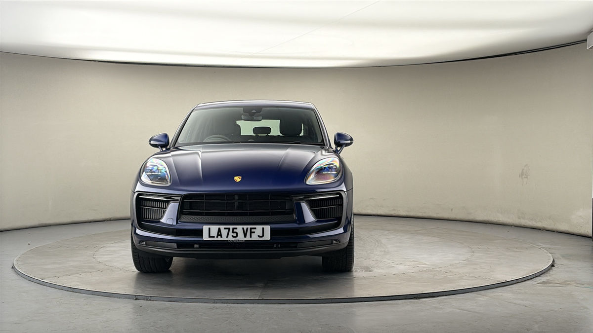 Porsche Macan Image 3