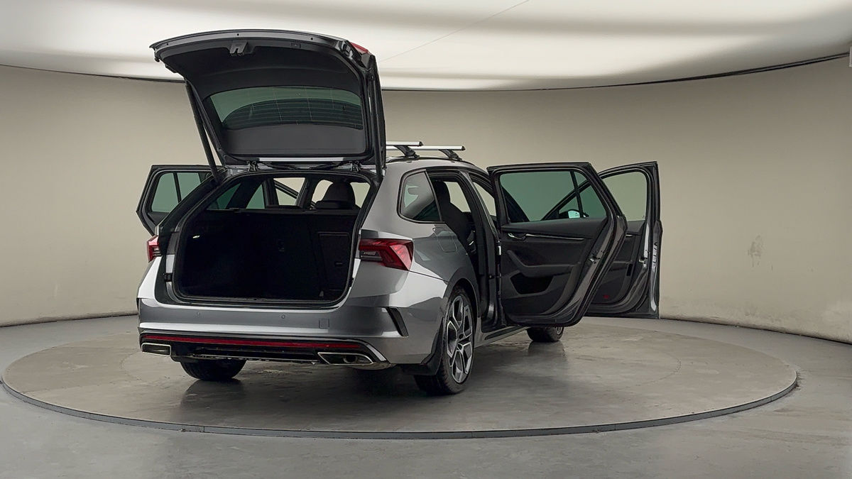 More views of Skoda Octavia