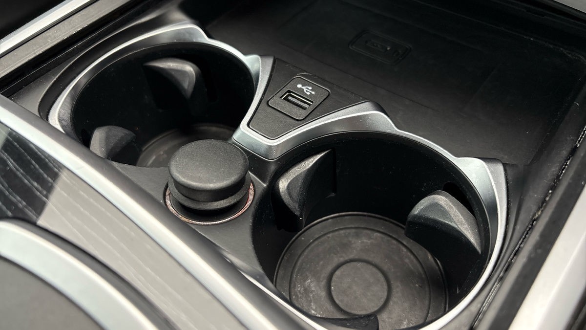 BMW 7 Series Image 25