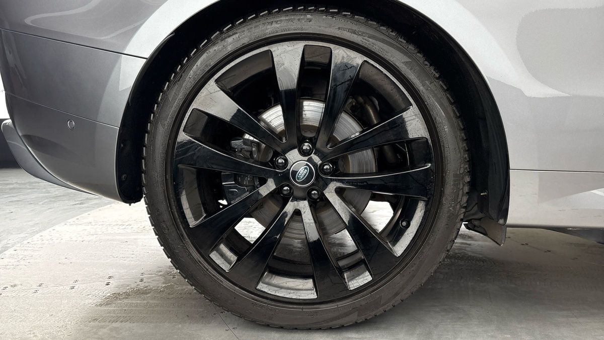 Land Rover Range Rover Sport Image 10