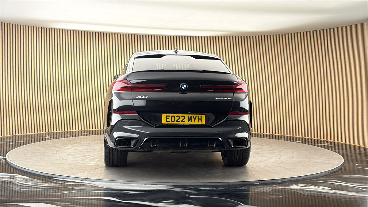 More views of BMW X6