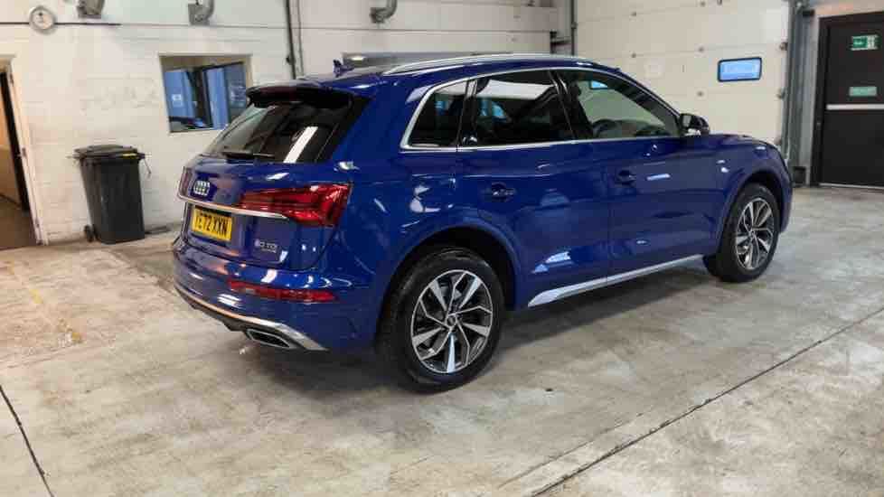 More views of Audi Q5