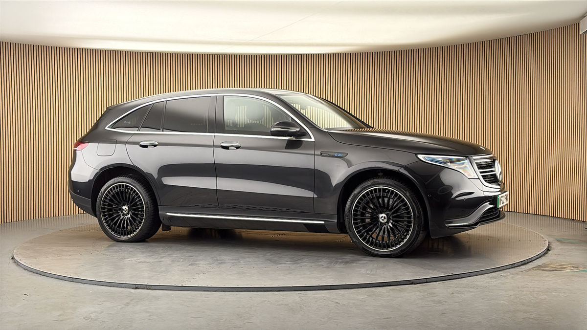 More views of Mercedes-Benz EQC