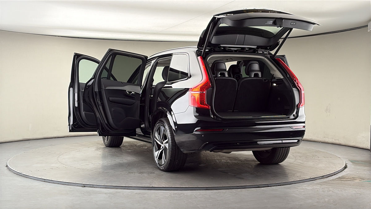 More views of Volvo XC90