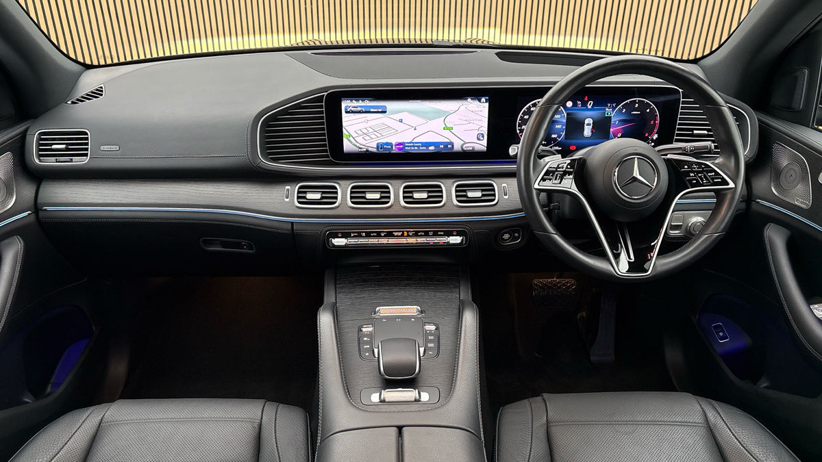 Mercedes-Benz GLE Image 12