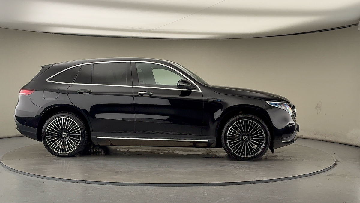 More views of Mercedes-Benz EQC