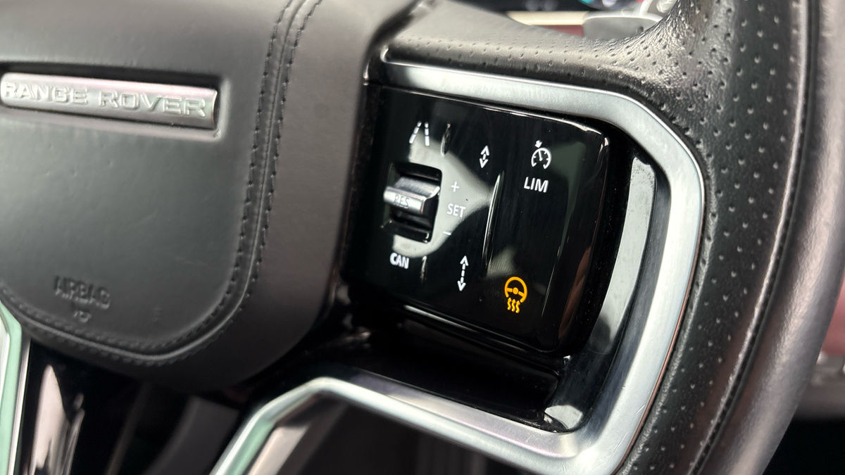 Land Rover Range Rover Evoque Image 27
