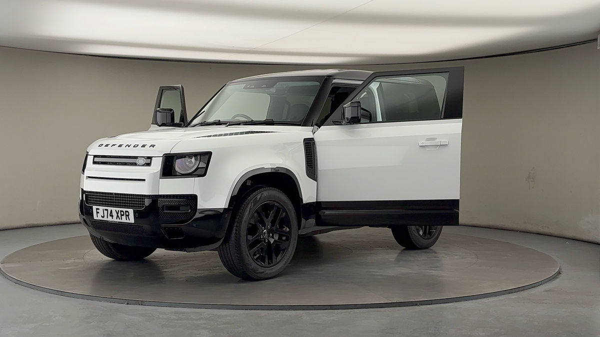 More views of Land Rover Defender 90