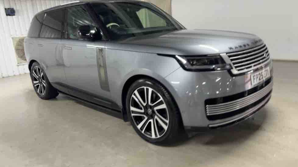 More views of Land Rover Range Rover