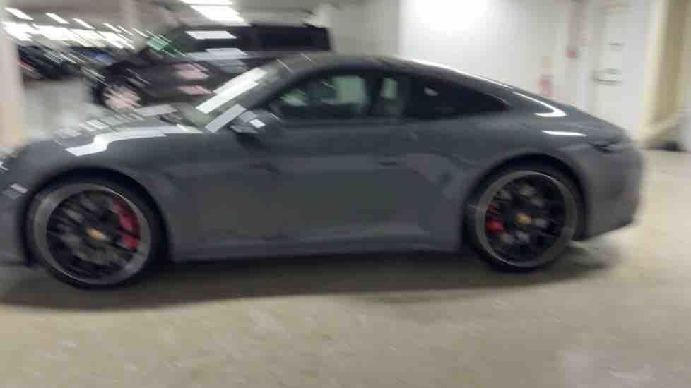 More views of Porsche 911