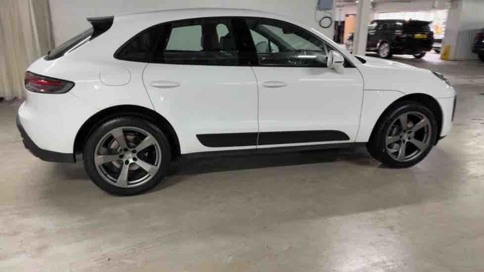 More views of Porsche Macan