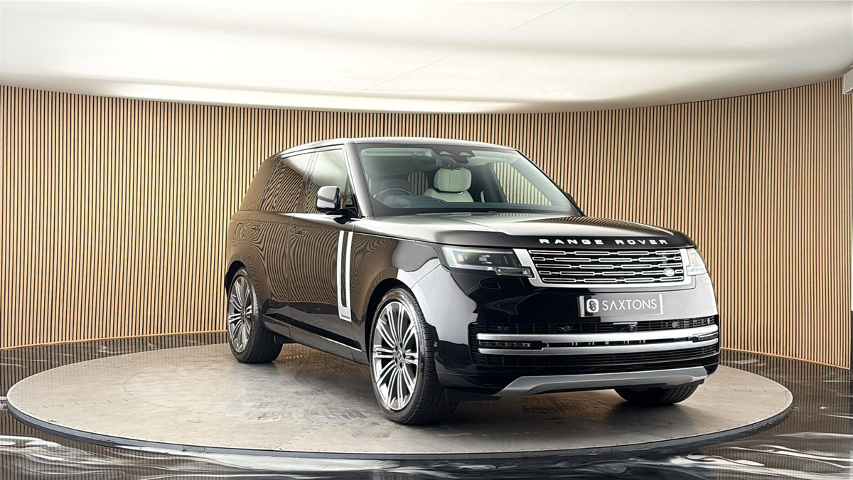 More views of Land Rover Range Rover