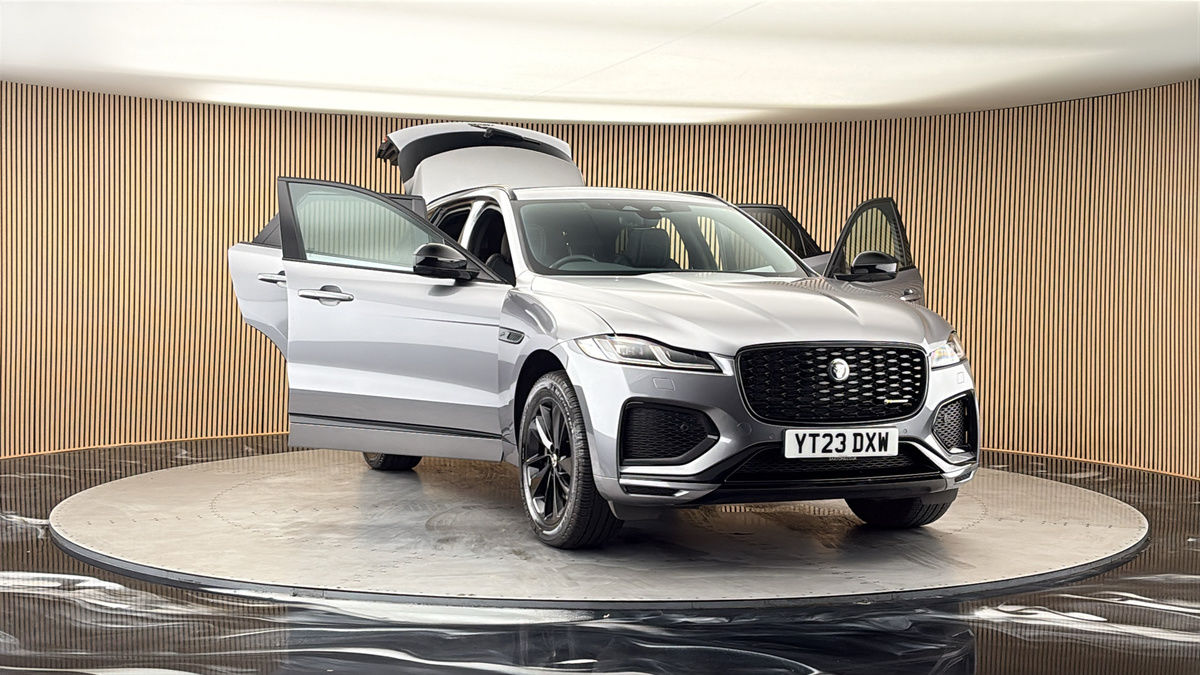 More views of Jaguar F-PACE