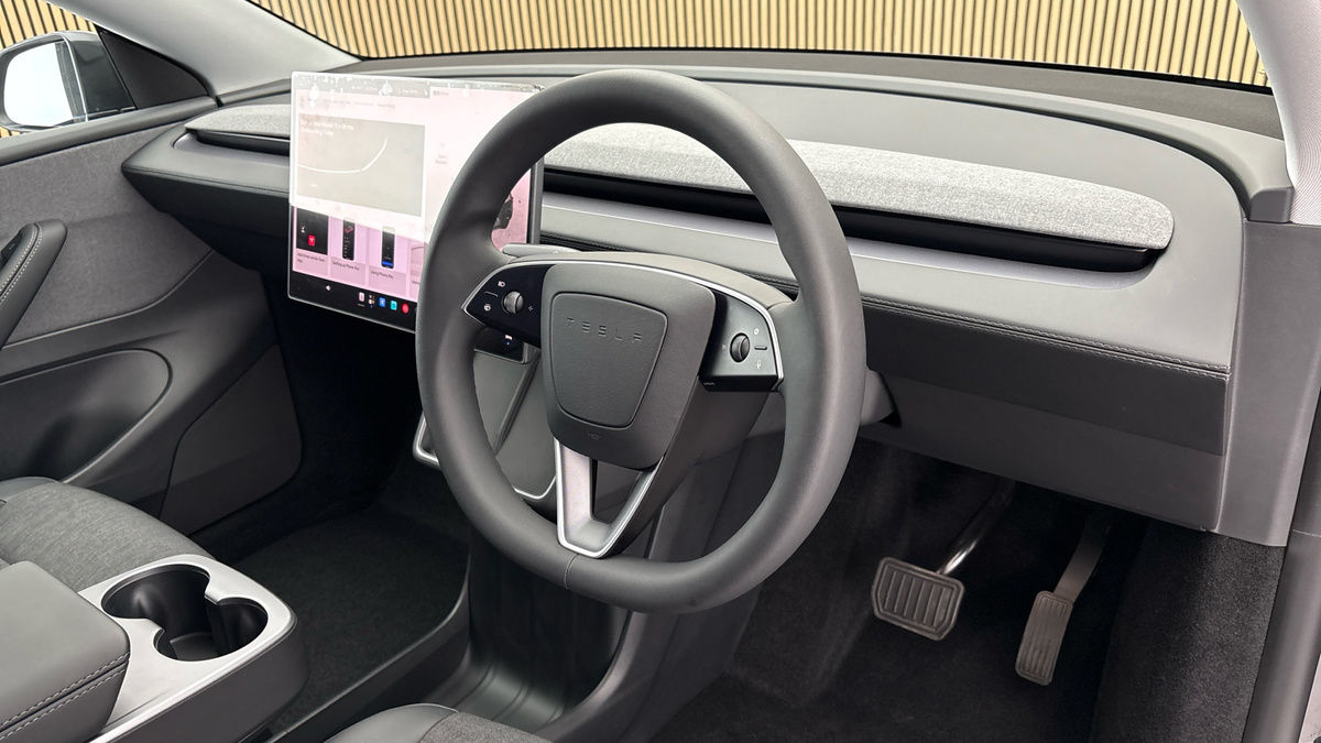Tesla Model Y Image 5