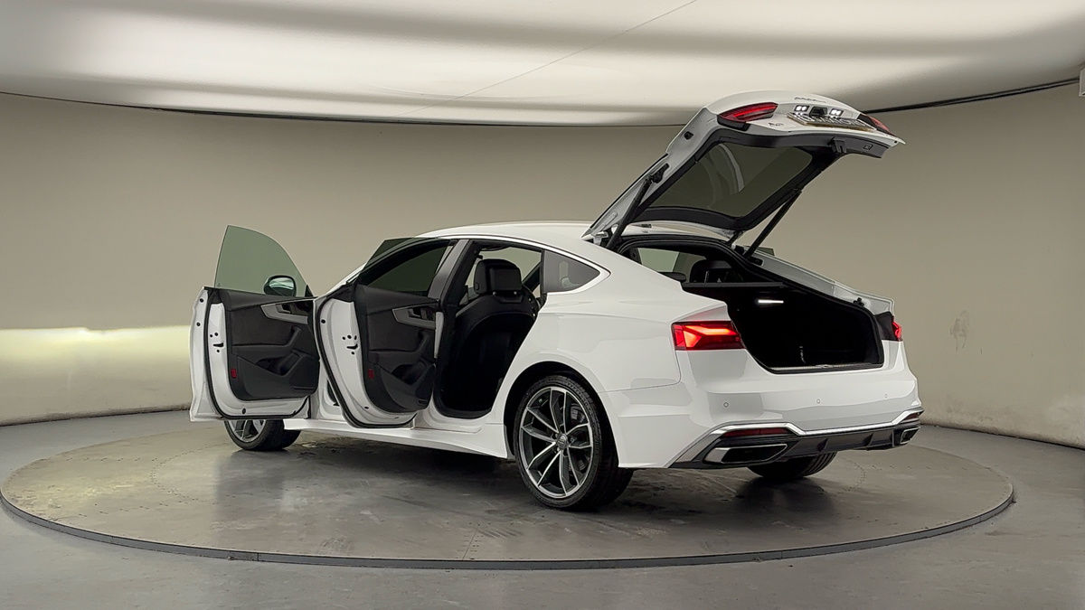 More views of Audi A5