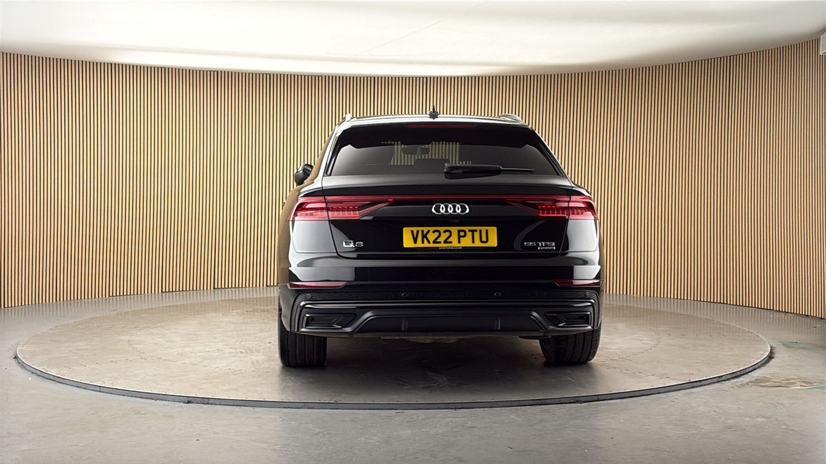 More views of Audi Q8