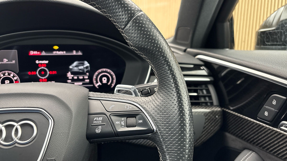 Audi RS4 Avant Image 14