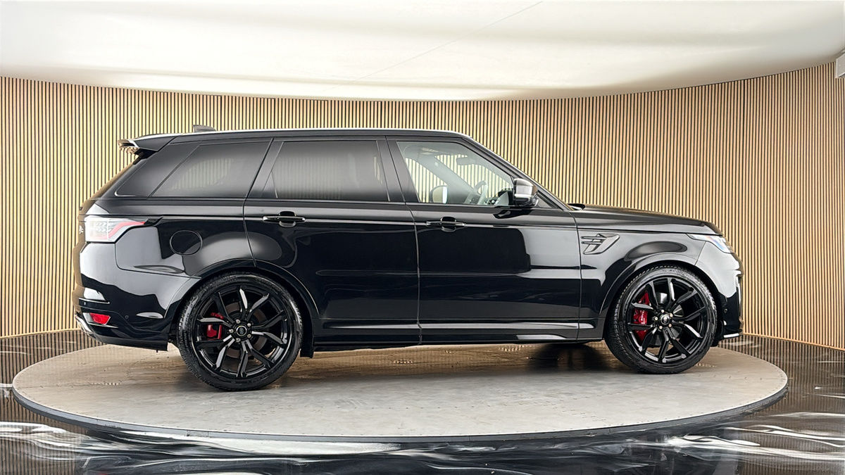 More views of Land Rover Range Rover Sport