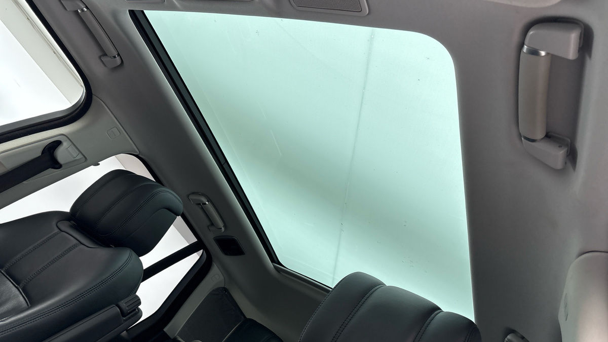 Land Rover Range Rover Image 6