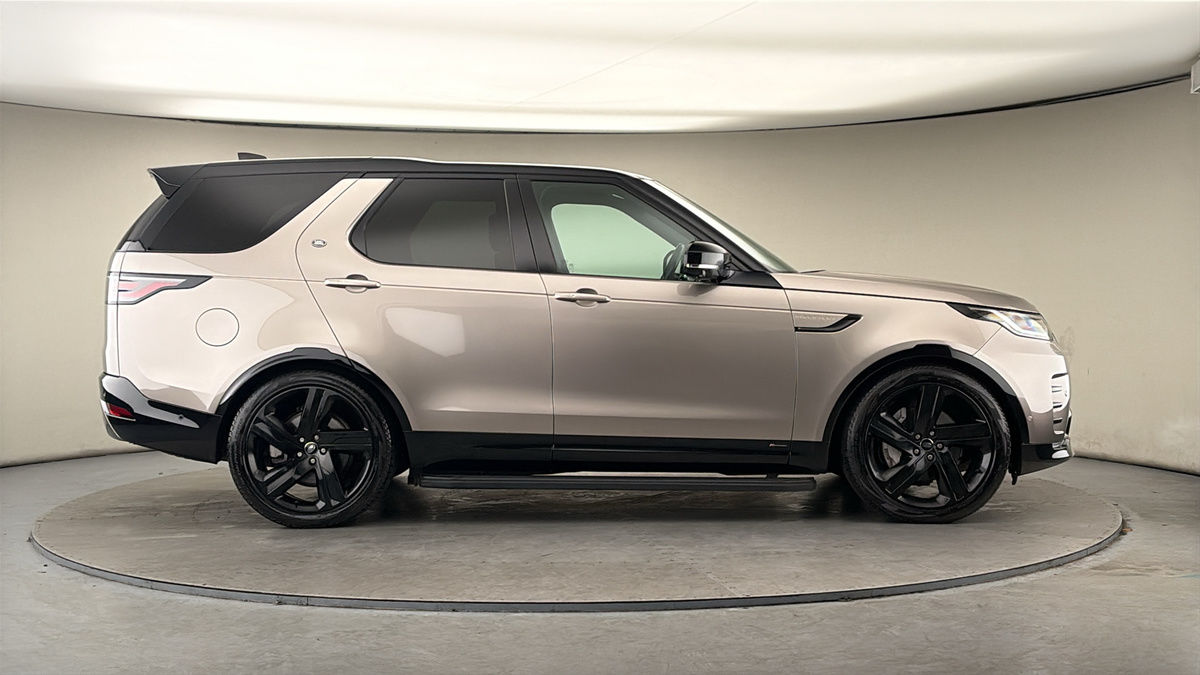 Land Rover Discovery Image 16