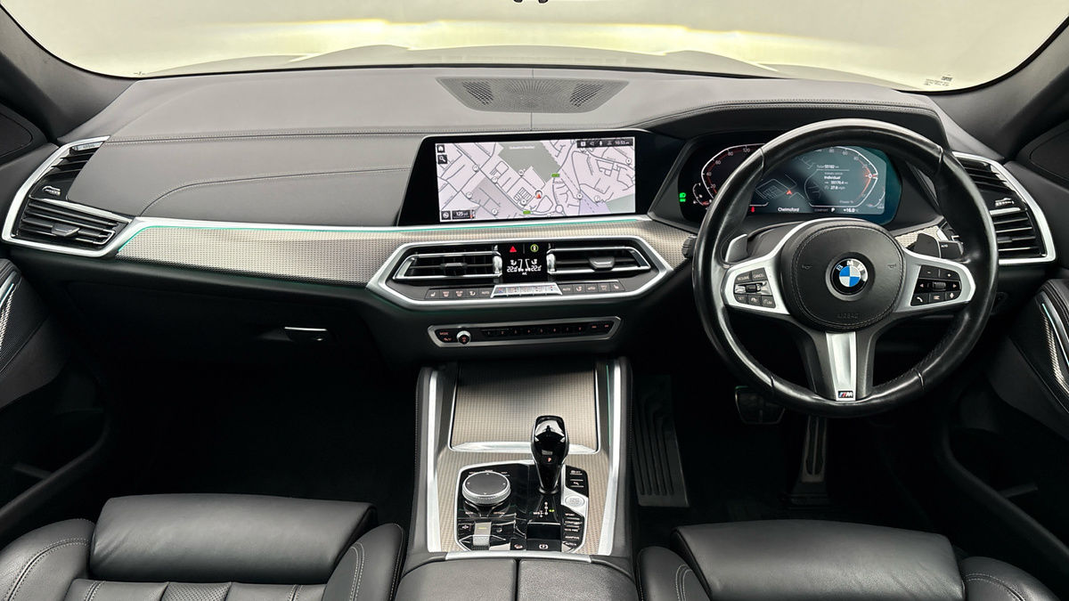 BMW X6 Image 12