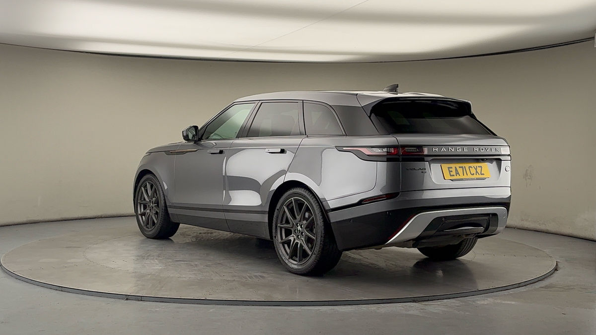 Land Rover Range Rover Velar Image 2