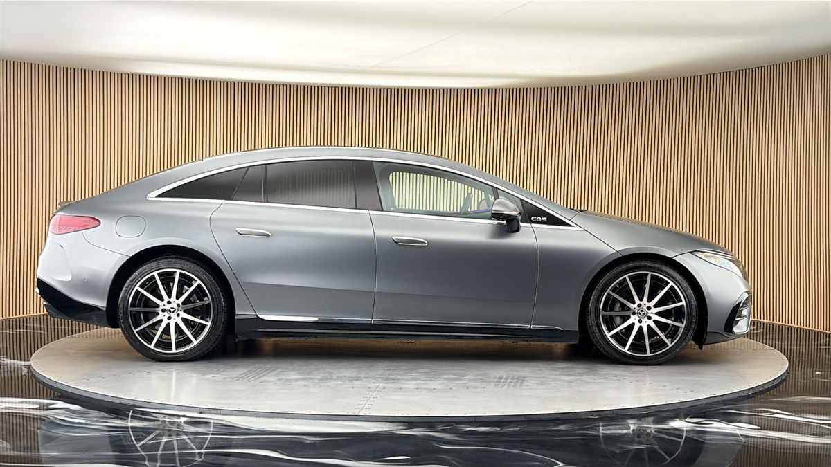 Mercedes-Benz EQS Image 17