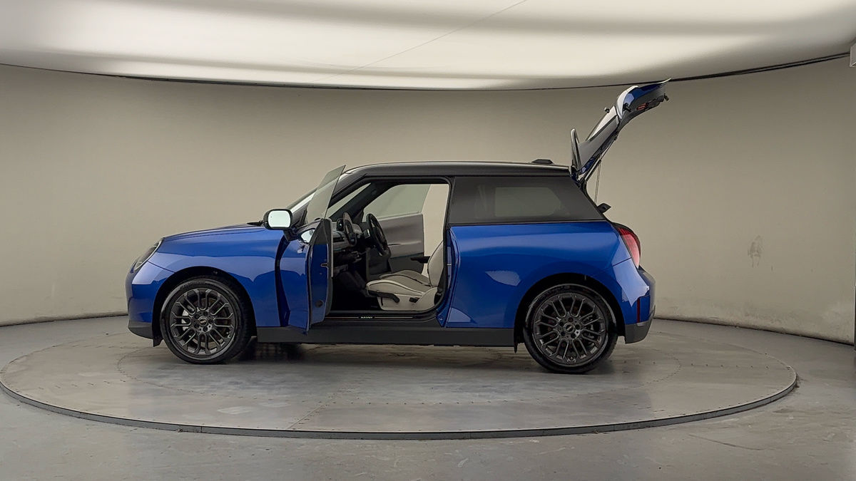 More views of MINI Electric Cooper