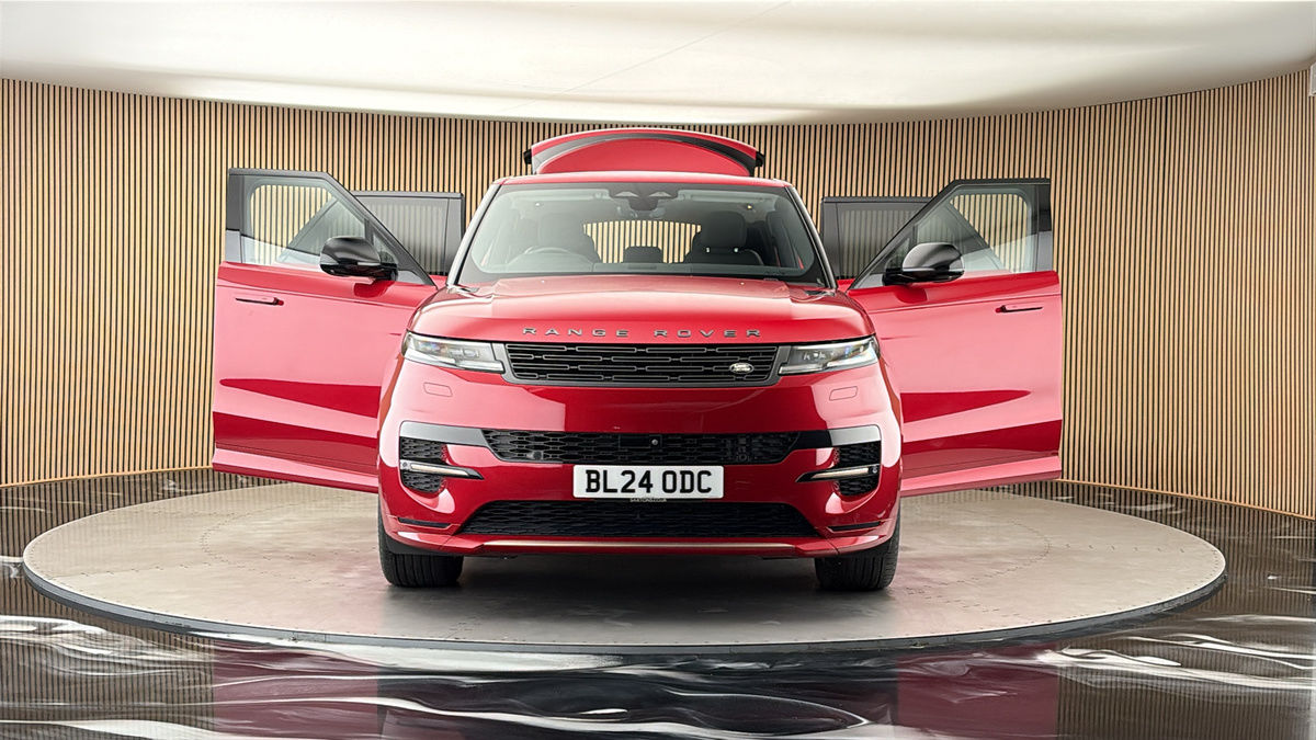 More views of Land Rover Range Rover Sport