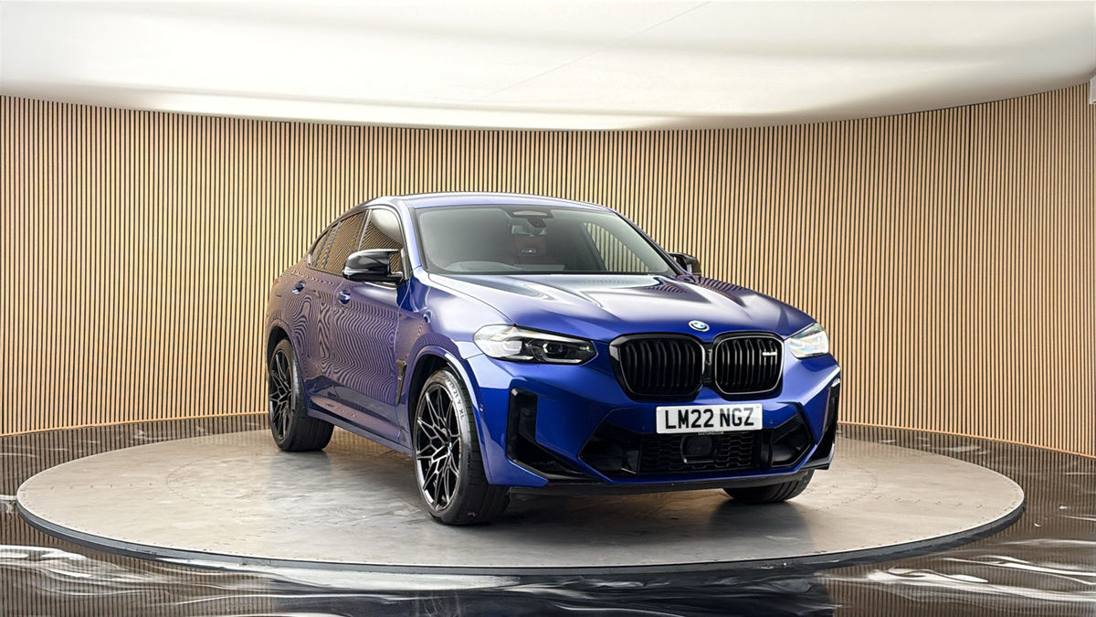 More views of BMW X4 M