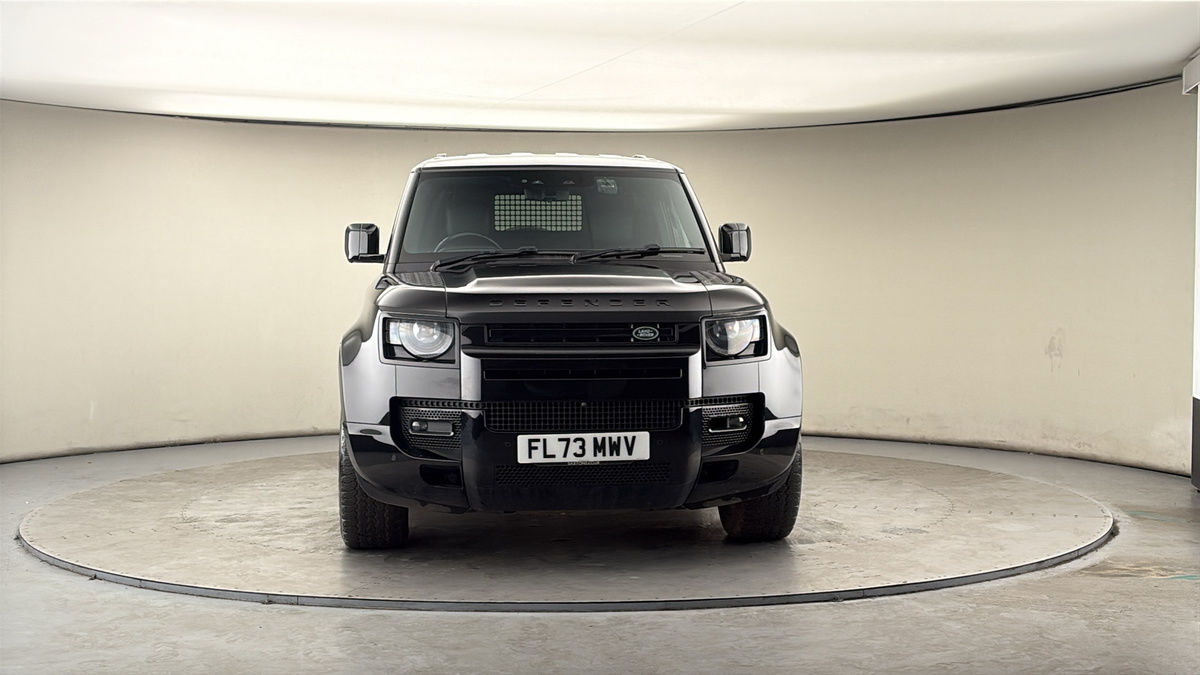 More views of Land Rover Defender 90