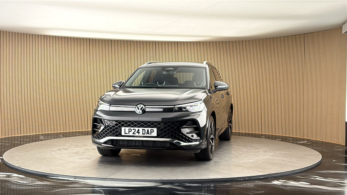More views of Volkswagen Tiguan