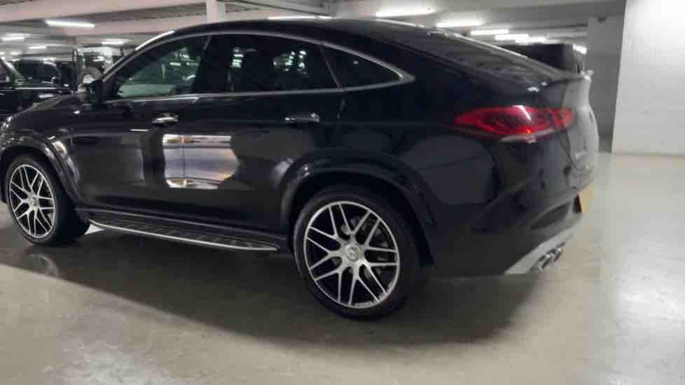 More views of Mercedes-Benz GLE