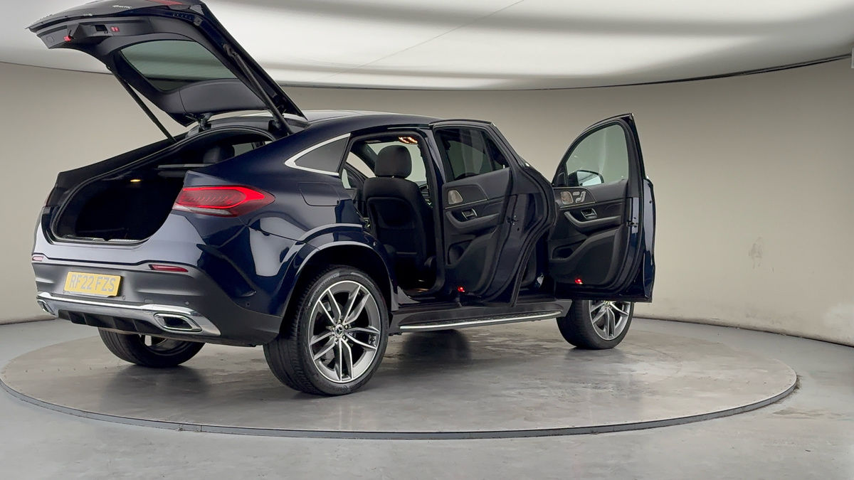 More views of Mercedes-Benz GLE