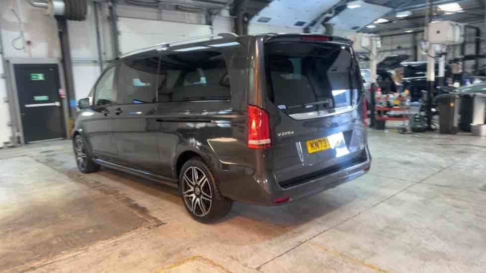 More views of Mercedes-Benz V Class