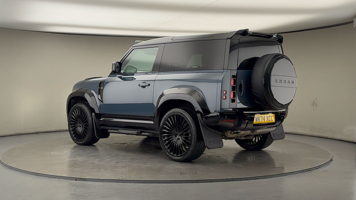 More views of Land Rover Defender 90